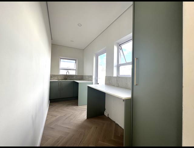 4 BEDROOM FREESTANDING FOR SALE IN SANDOWN